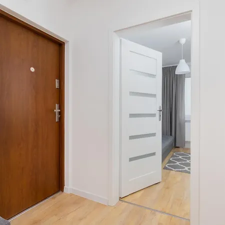 아파트 2 Bedroom Zamiejska By Rent Like