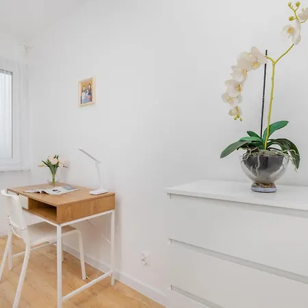 아파트 2 Bedroom Zamiejska By Rent Like 그단스크